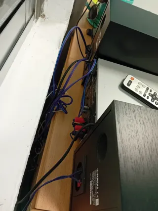 Minicadena Yamaha Plata y Negra