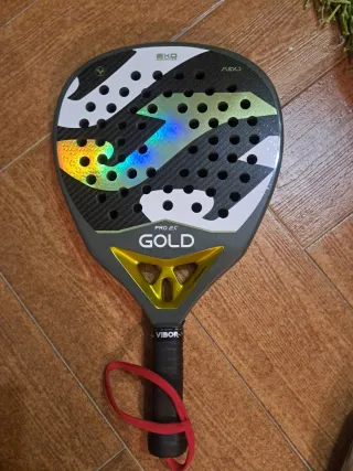 Pala de pádel joma Gold Pro 2.0
