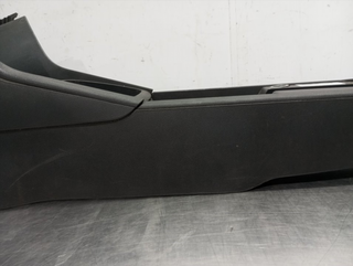 CONSOLA CENTRAL SEAT TOLEDO (KG3) CXM 5JA862531