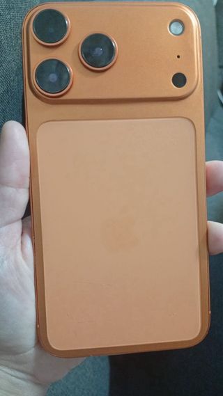 iPhone 17 Pro Max Naranja