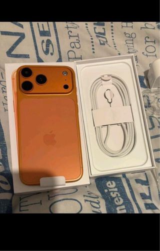 iPhone 17 Pro Max Naranja