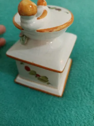 Macchina caffè ceramica decorata