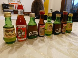 Bottiglie mignon da collezione