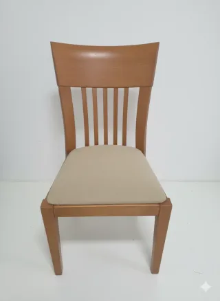 Mesa extensible de madera noble con 4 sillas