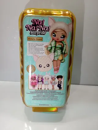 Na Na Na Surprise Glam Series Victoria Grand