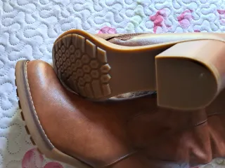 Botas altas marrones