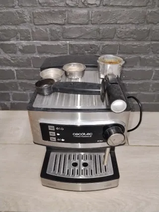 Cafetera Cecotec Power Espresso 20