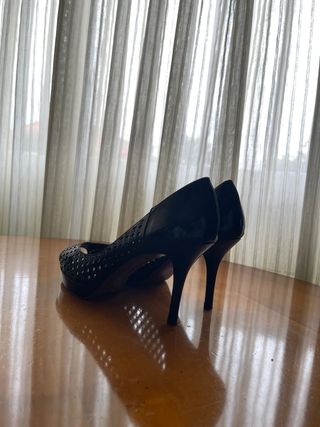 Uterque Peep Toe Negros Talla 38