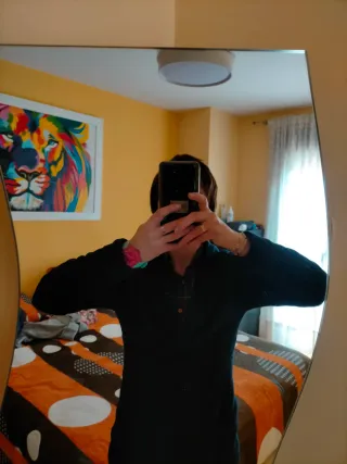 Jersey Mango azul marino cuello vuelto