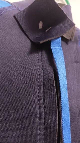 Traje de neopreno niño corto azul