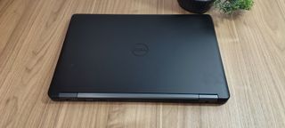 Dell Latitude E5550 ( i5, 8GB RAM, 240 GB SSD )