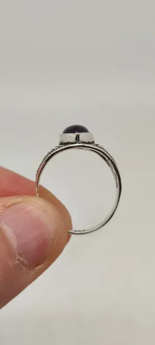 Anillo de Plata y Amatista.