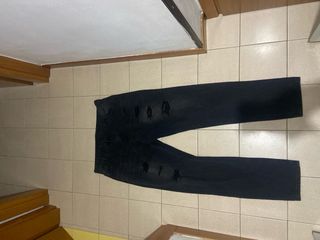 Jeans neri strappati