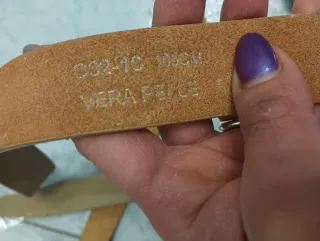 Cintura donna beige con fibbia gioiello