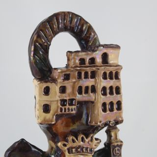 Botijo en ceramica de Cuenca Bucaro Casas Colgadas