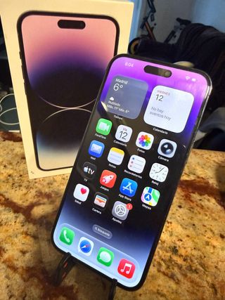 iPhone 14 Pro Max Viola