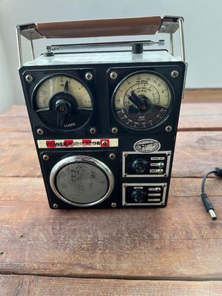 Radio Vintage FM AM USA funciona única