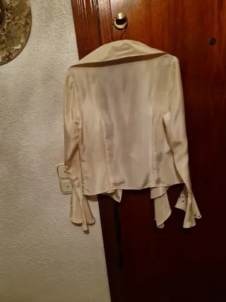 Blusa de seda natural beige