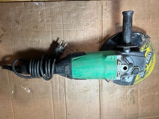 Amoladora HIKOKI G23SW2 disco grande.