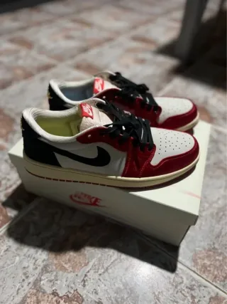 Jordan 1 Low Rojo Blanco Talla 45