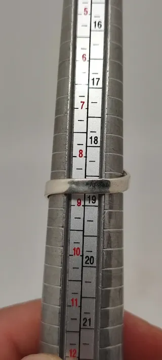 Anillo de Plata y Cuarzo Rosa.