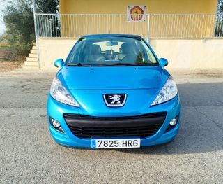 Peugeot 207 2013