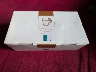 Tisaniera Thun in porcellana