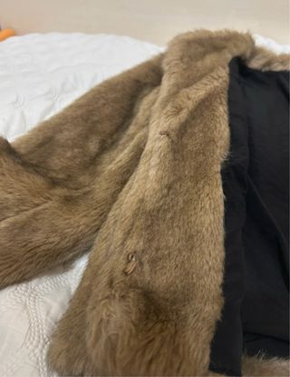 Abrigo de pelo marrón