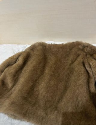 Abrigo de pelo marrón