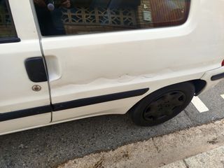 Peugeot 106 Restyling 1.1 i 60 cv Max