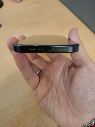 iPhone 16 128GB Negro