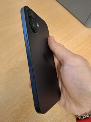 iPhone 16 128GB Negro