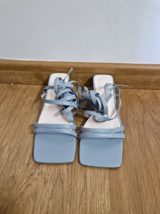 Sandalias punta cuadrada