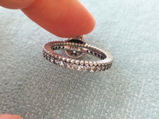 Anillo de mariquita con circonitas plata de ley
