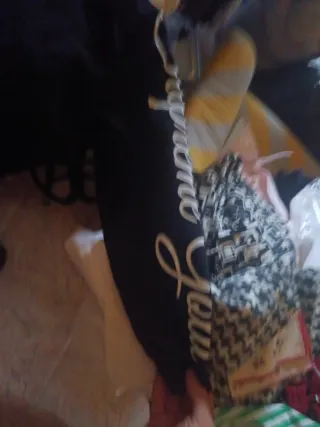 Felpa Kappa nera e felpa supreme