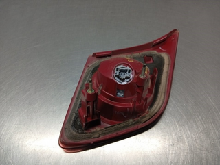 PILOTO TRASERO DERECHO INTERIOR MAZDA 3 BERLINA (