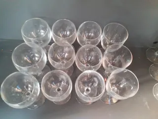 Confezione da 20 bicchieri per vino/acqua, cava, in cristallo.