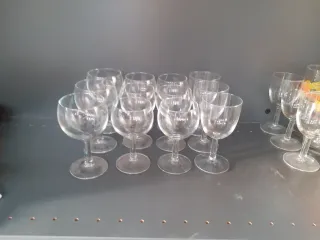 Confezione da 20 bicchieri per vino/acqua, cava, in cristallo.