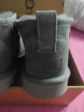 Botines UGG pelo grises nuevos