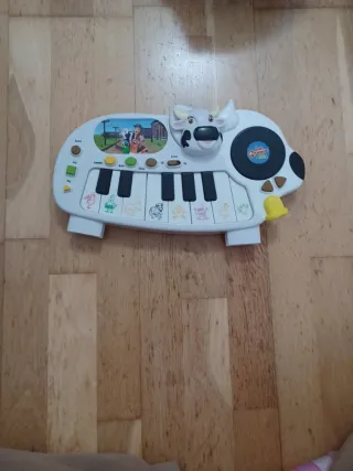 Piano Juguete La Granja de Zenón