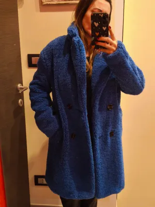 Cappotto Teddy Blu Bershka