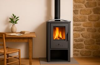 Estufa de leña Amina Nueva 6Kw CAST1013