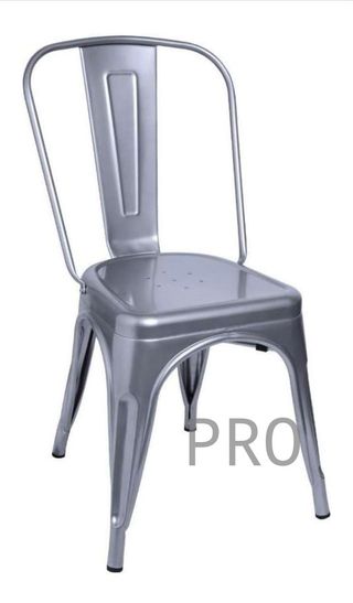 Sedia in metallo per giardino