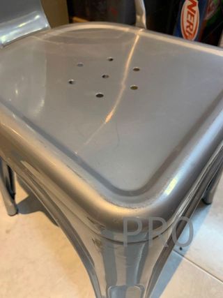 Sedia in metallo per giardino