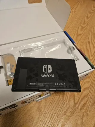 Nintendo Switch Edición Especial Pokémon