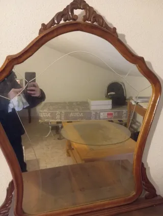 Mueble tocador antiguo de madera precio negociable