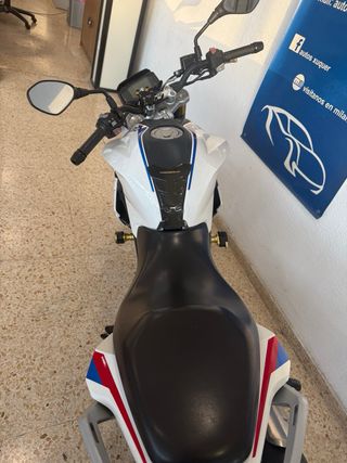 BMW G310R 2018 Blanca