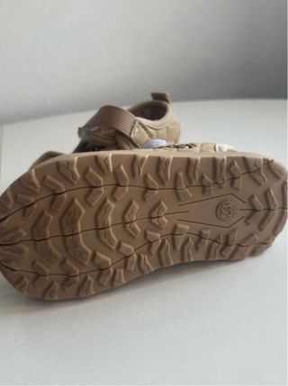 Sandalias respetuosas para bebé