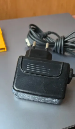 Nintendo Game Boy Advance SP Dorada