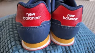 New Balance 500 Azul y suela roja Velcro